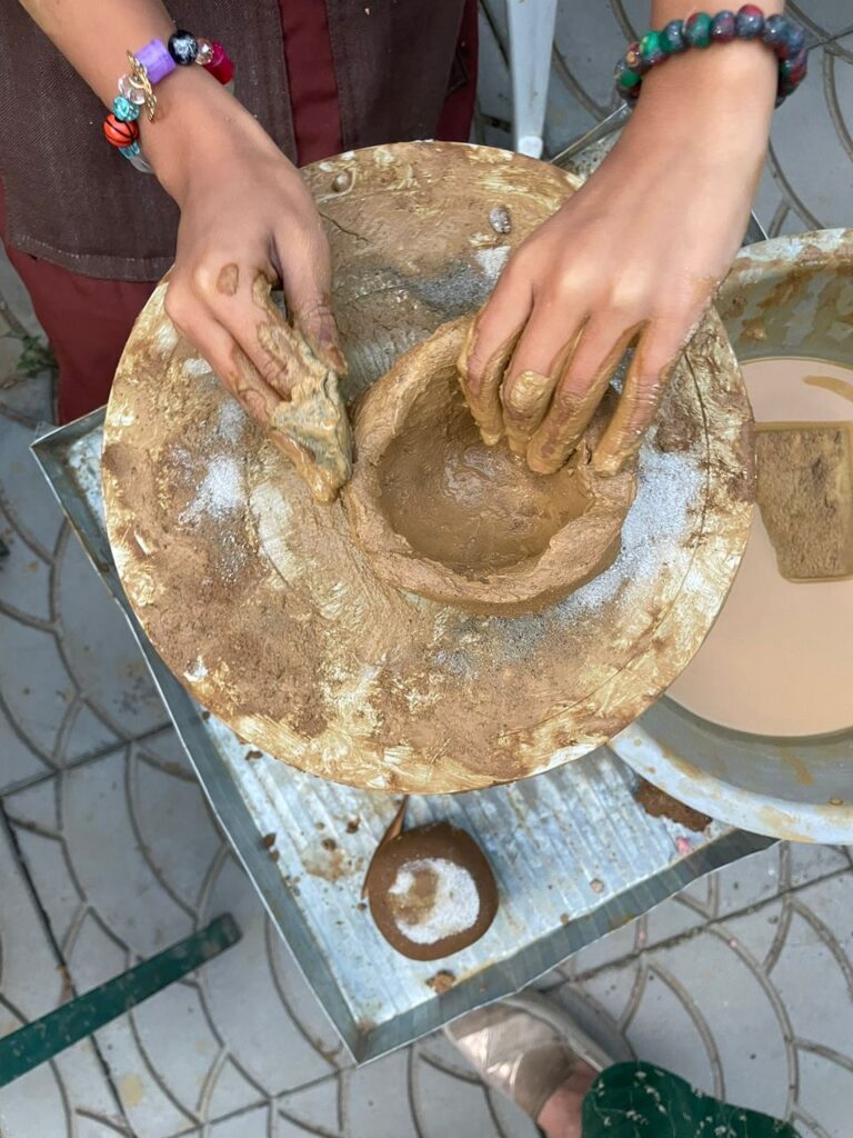 15566bb3-bb36-4607-b810-fd2e78f49e4d